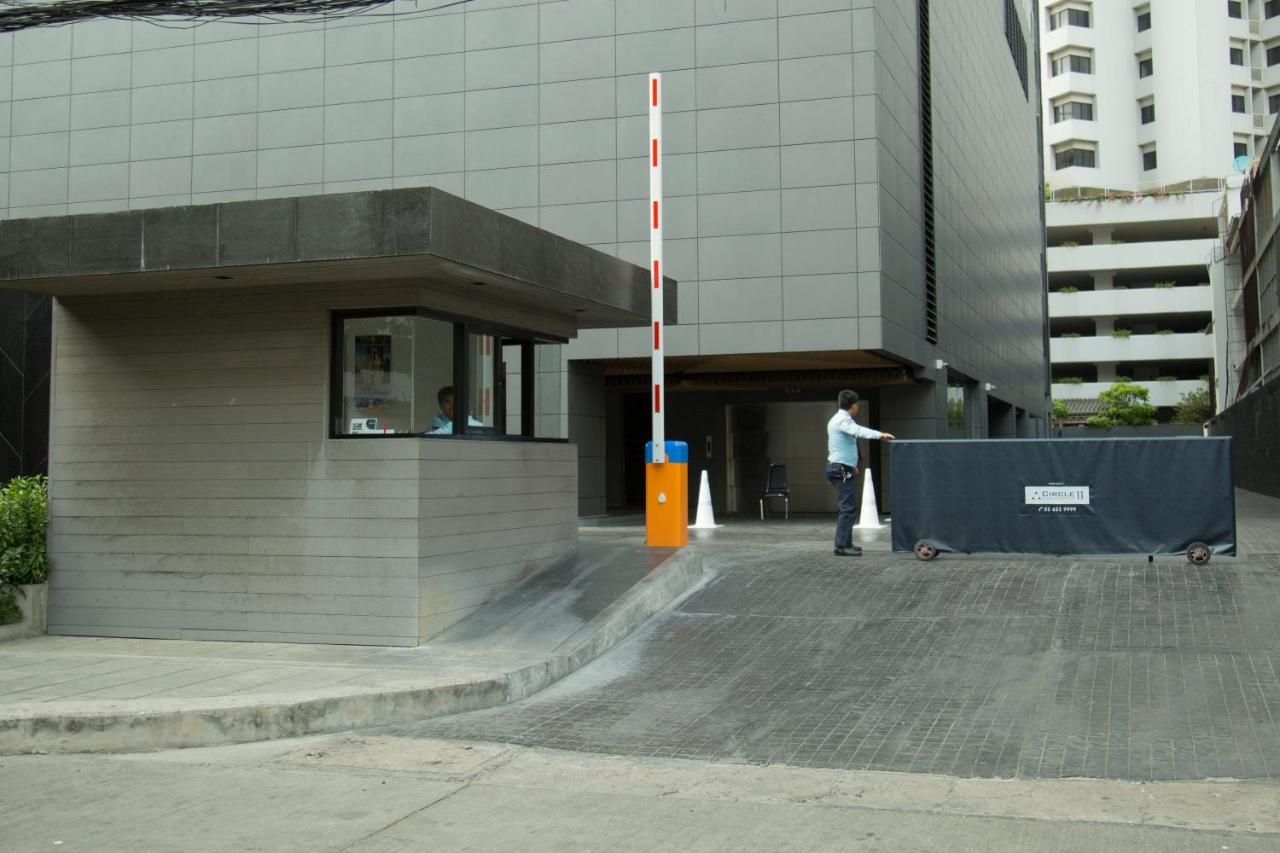 Sukhumvit 11#Luxury#Pool#Gym#Bts Nana&Mrt Sukhumvit#1Br#Max4Ppl Apartment Банкок Екстериор снимка