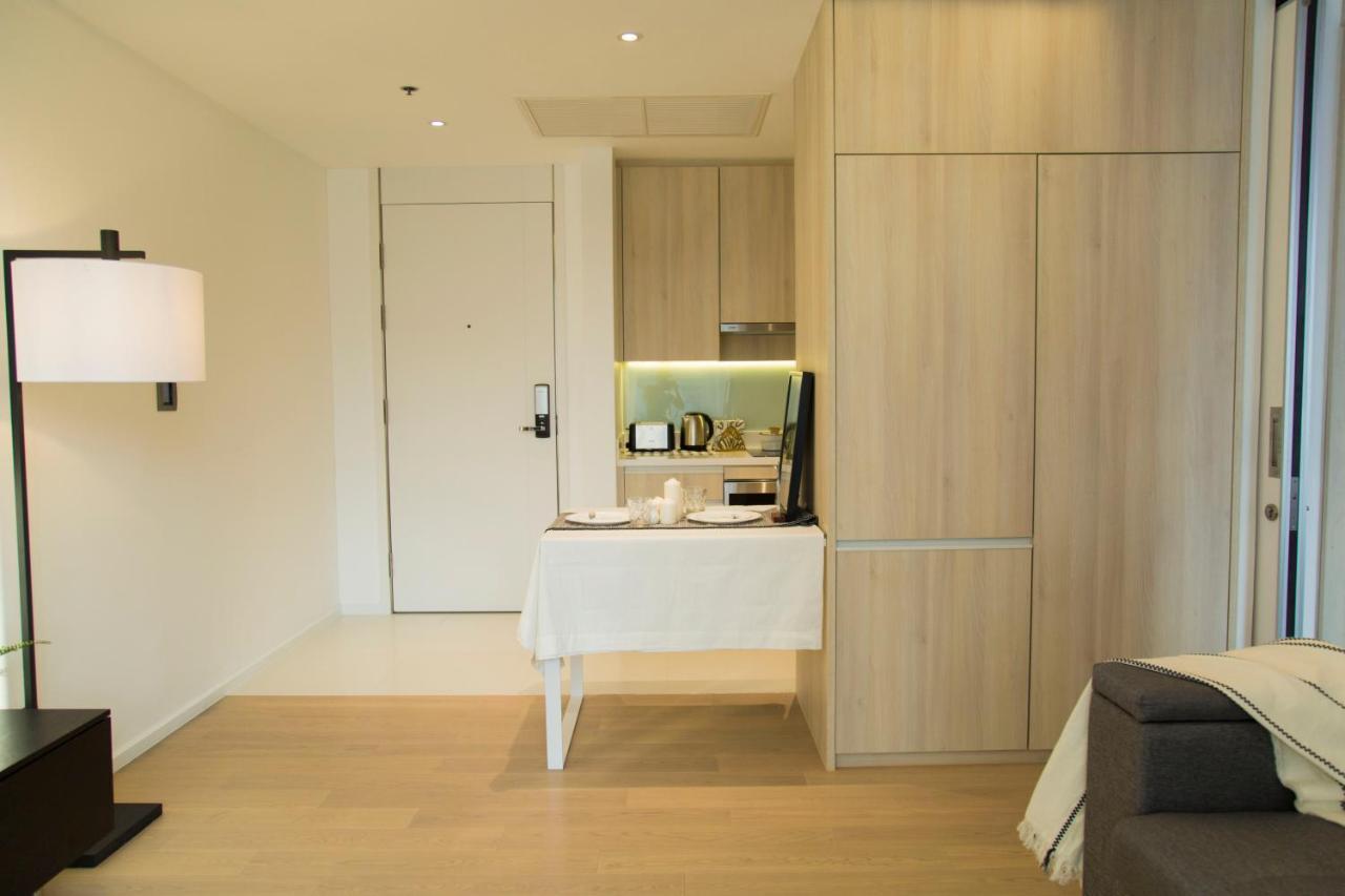 Sukhumvit 11#Luxury#Pool#Gym#Bts Nana&Mrt Sukhumvit#1Br#Max4Ppl Apartment Банкок Екстериор снимка