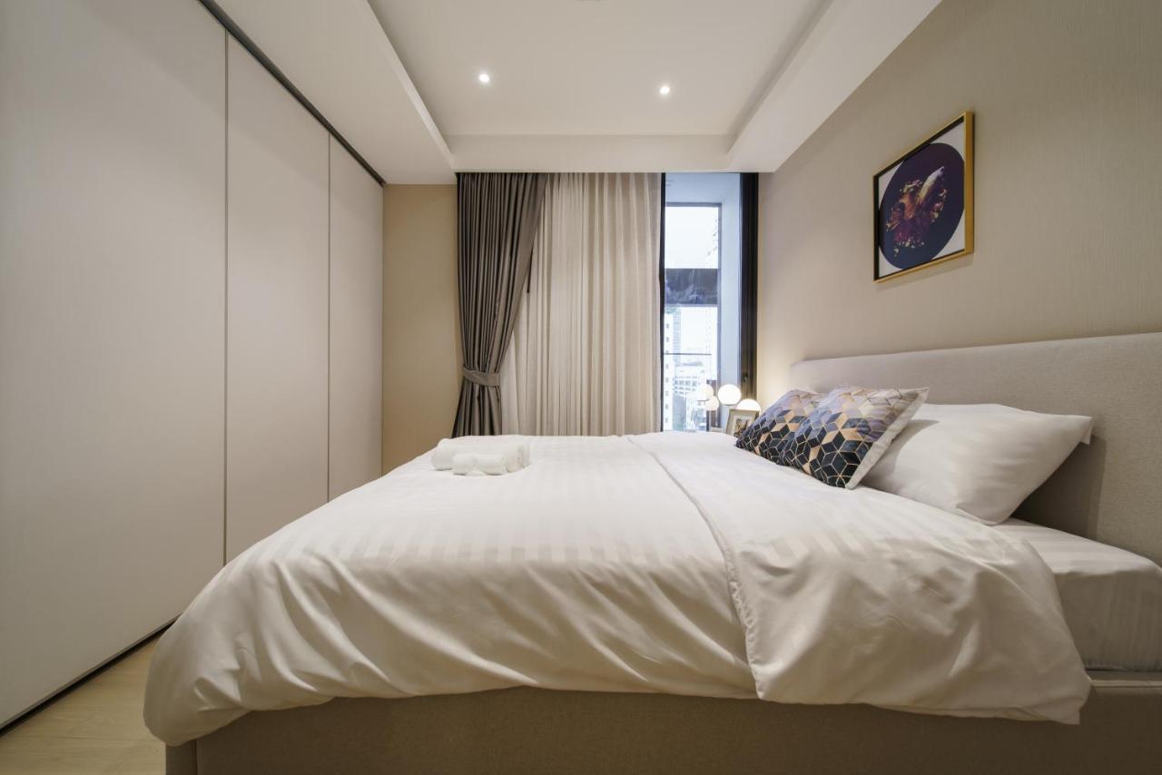 Sukhumvit 11#Luxury#Pool#Gym#Bts Nana&Mrt Sukhumvit#1Br#Max4Ppl Apartment Банкок Екстериор снимка