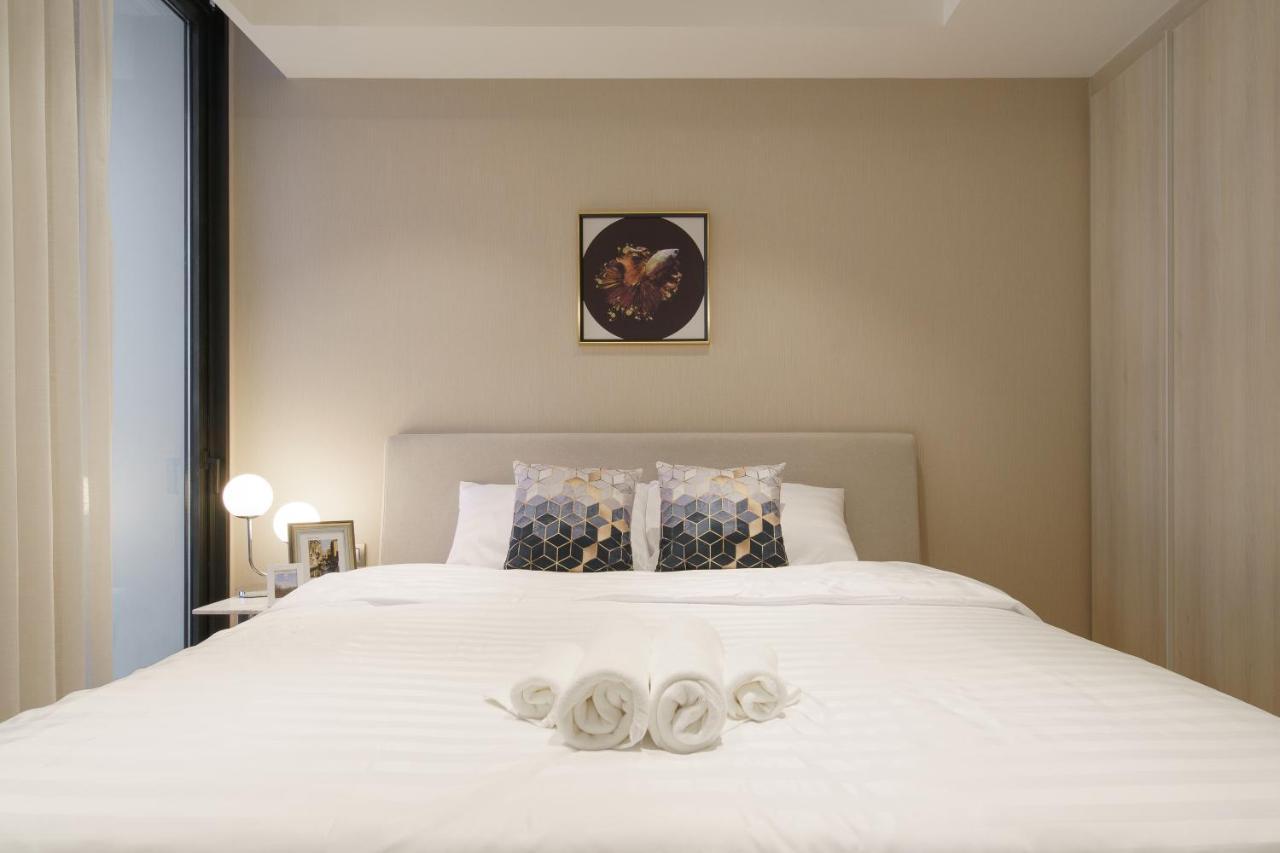 Sukhumvit 11#Luxury#Pool#Gym#Bts Nana&Mrt Sukhumvit#1Br#Max4Ppl Apartment Банкок Екстериор снимка