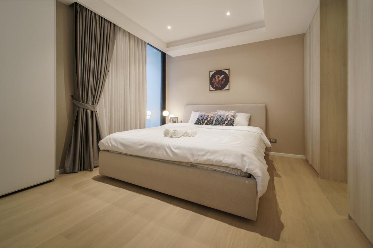 Sukhumvit 11#Luxury#Pool#Gym#Bts Nana&Mrt Sukhumvit#1Br#Max4Ppl Apartment Банкок Екстериор снимка