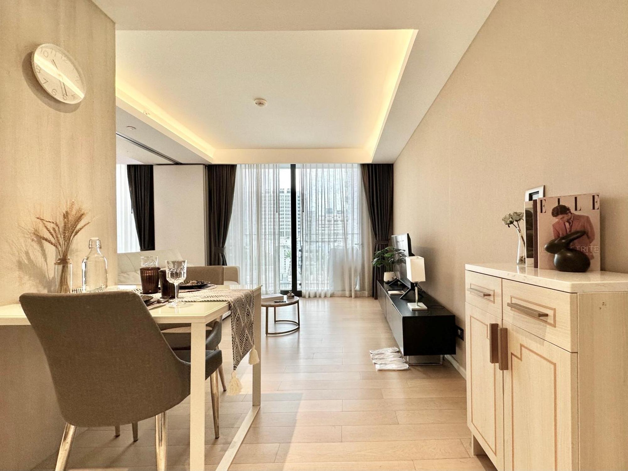 Sukhumvit 11#Luxury#Pool#Gym#Bts Nana&Mrt Sukhumvit#1Br#Max4Ppl Apartment Банкок Екстериор снимка