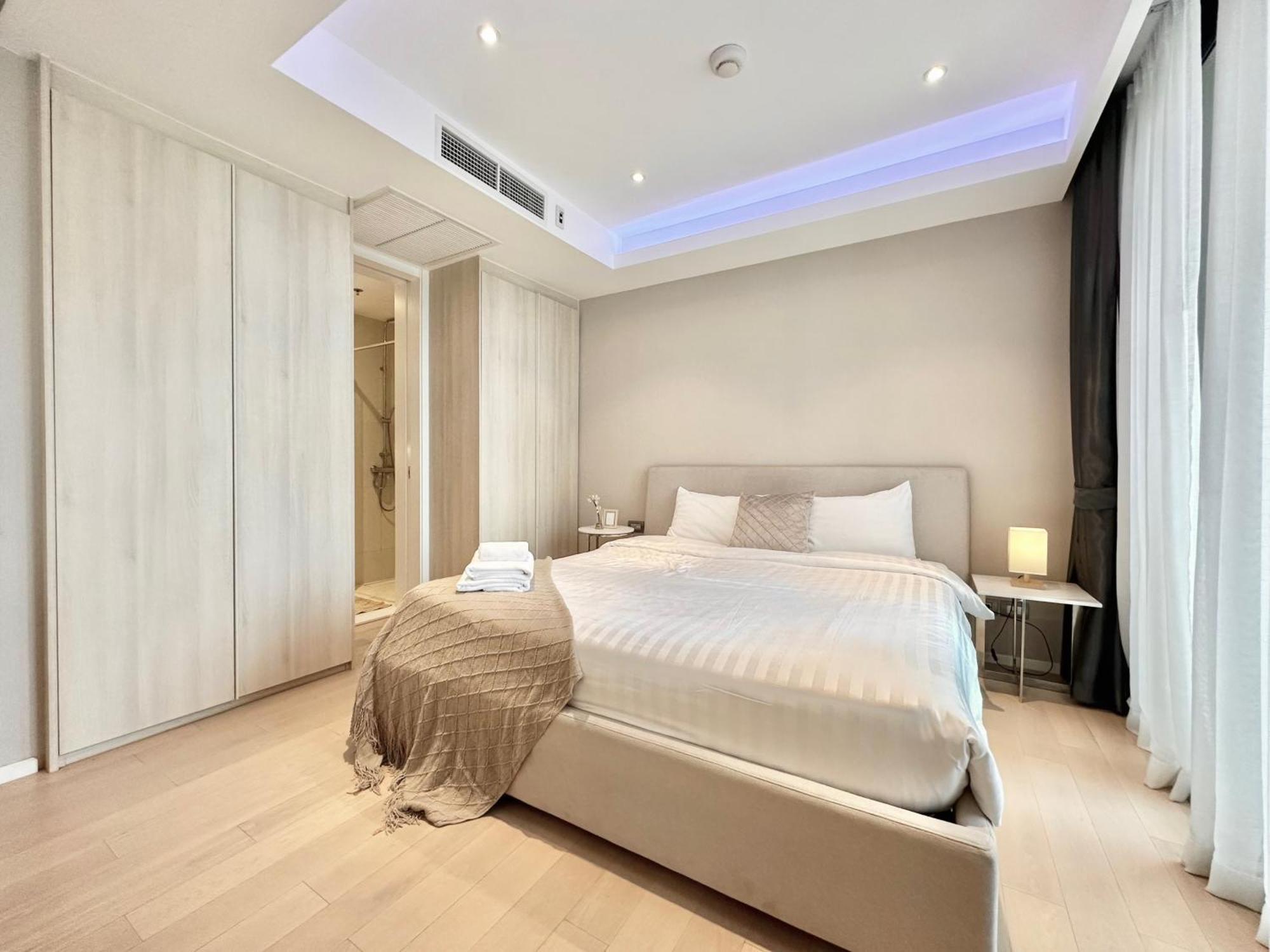 Sukhumvit 11#Luxury#Pool#Gym#Bts Nana&Mrt Sukhumvit#1Br#Max4Ppl Apartment Банкок Екстериор снимка