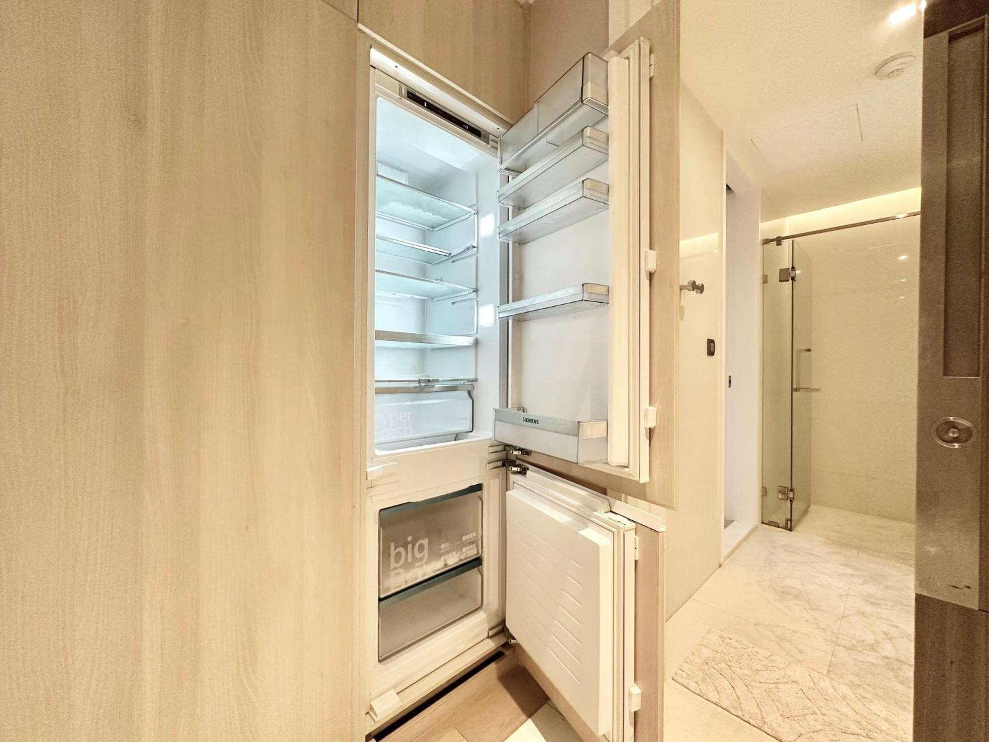 Sukhumvit 11#Luxury#Pool#Gym#Bts Nana&Mrt Sukhumvit#1Br#Max4Ppl Apartment Банкок Екстериор снимка